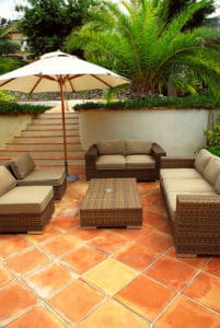 Allen Roth Outdoor furniture: Lovely get-away