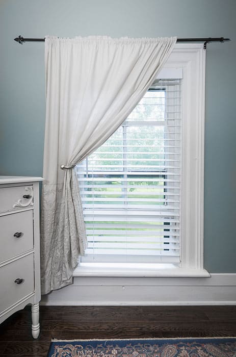Allen White 75394 for sale online Roth 31 x 72 inch Cordless Plantation Blinds 